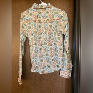 Super cute pearl snap